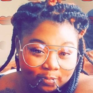 Meet your Posher, Jamesia